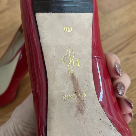 Cole Haan size 9 - Picture 7 of 10